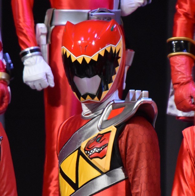 "Zyuden Sentai Kyoryuger" - Kyoryu Red